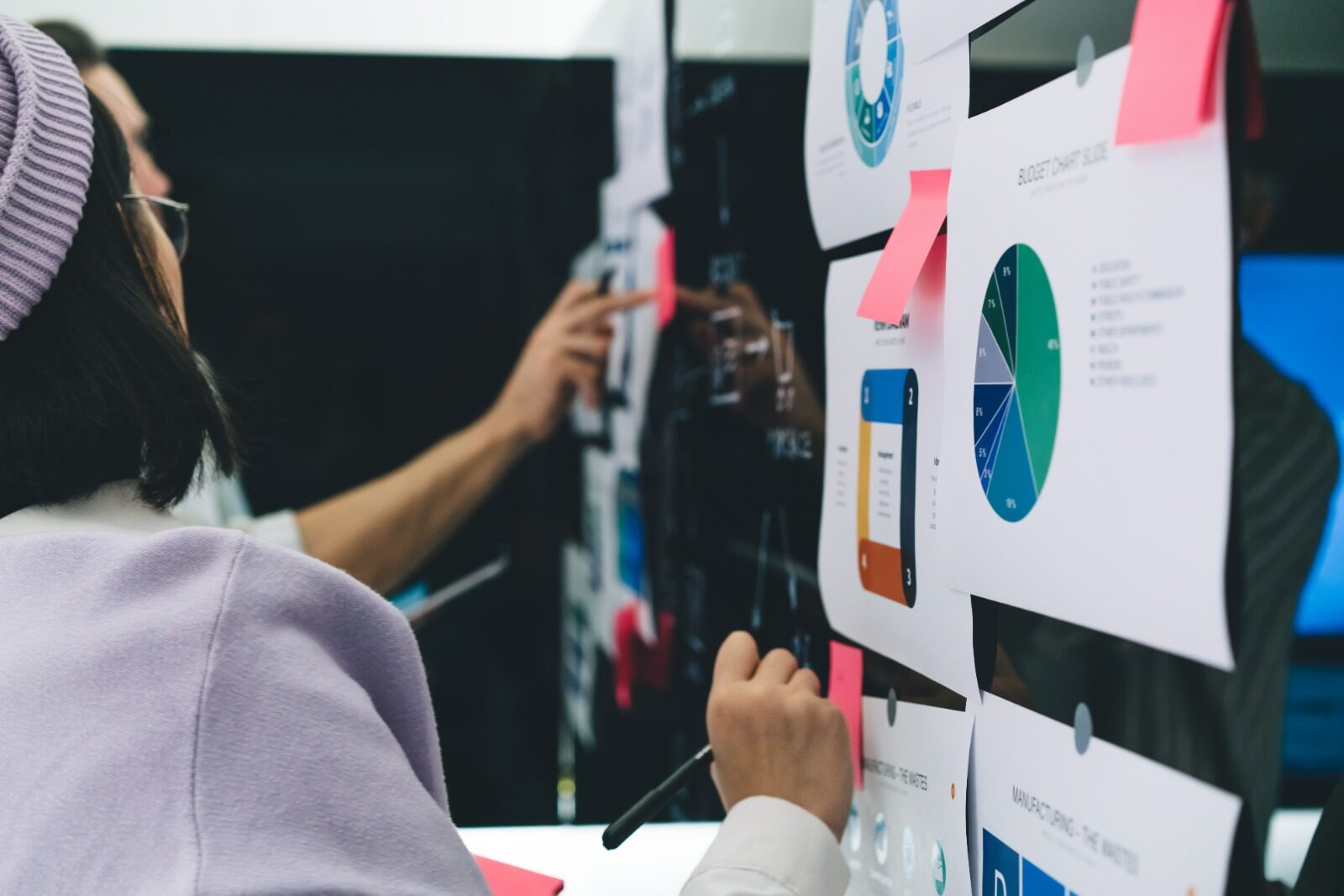 Competitive Analysis: Dari Data Menjadi Strategi Bisnis yang Berdampak